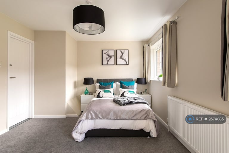 1 bedroom in Bycliffe Terrace, Gravesend, DA11 (#2674085)