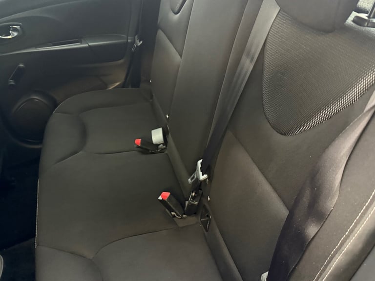 2014 Renault Clio 1.2 16V Dynamique MediaNav 5dr HATCHBACK Petrol Manual