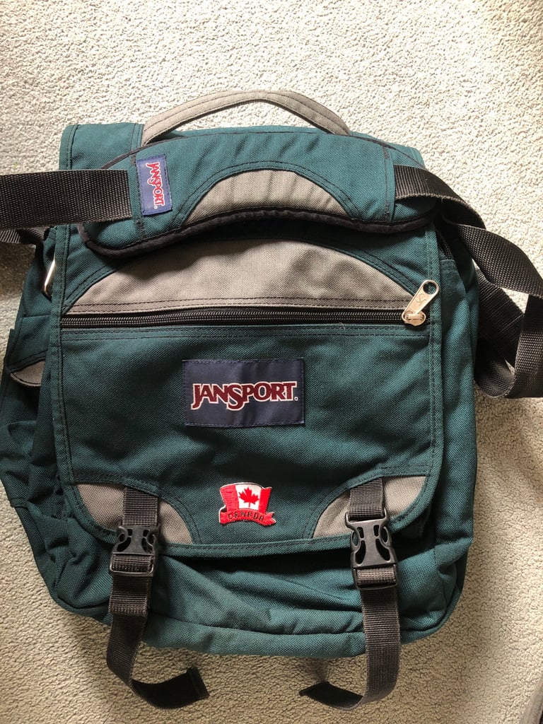 Jansport Messenger  Bag Shoulder Strap  In Excellent condition 