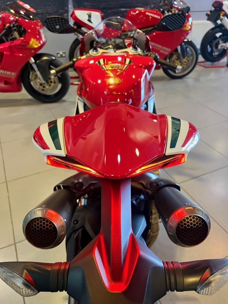 DUCATI PANIGALE 1199S TRICOLORE 2012 SPECIAL EDITION - 5K MILES - STUNNING