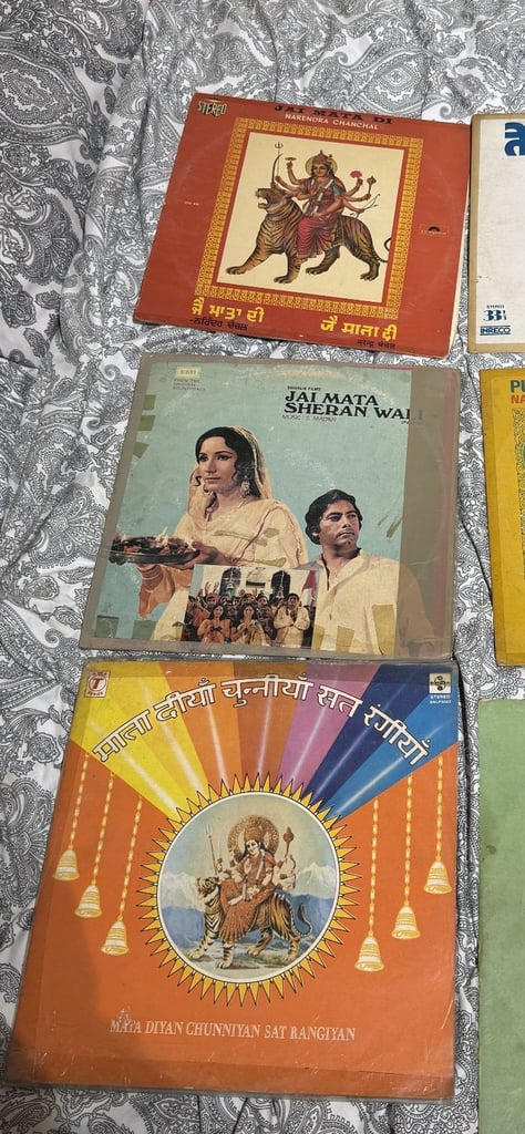 Collection of Indian Hindi Punjabi Hindu Bhajan vinyl rare records ranging from 1960's to 1970's 