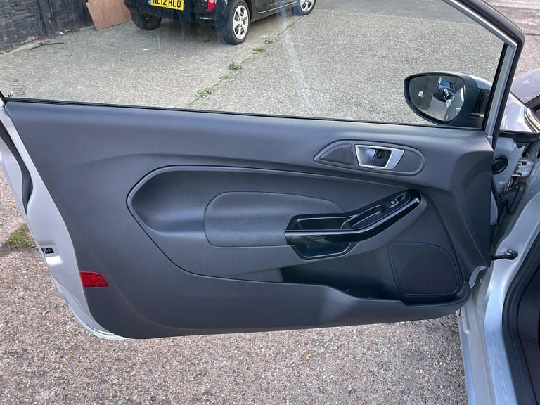 FORD FIESTA 1.0T EcoBoost Zetec Euro 6 (s/s) 3dr 2016