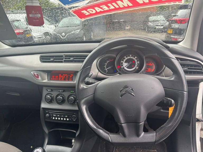 2015 Citroen C3 1.6 BlueHDi 75 Selection 5dr HATCHBACK DIESEL Manual
