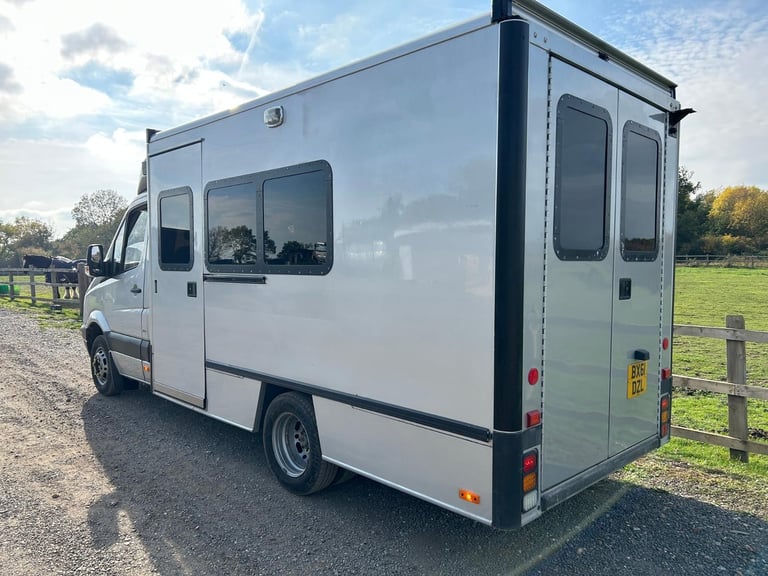 MERCEDES SPRINTER 519 V6 AUTOMATIC,EX RIOT VAN, VVGC, DIRECT POLICE- *LAST ONE* 