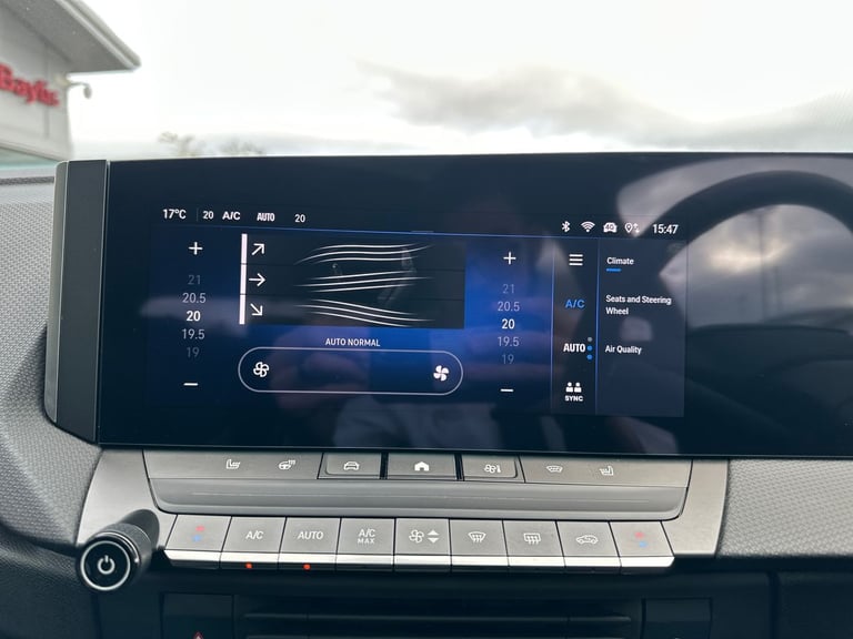 2024 Vauxhall Astra Astra 1.2T Ultimate 5dr Hatchback Petrol Manual