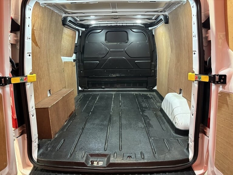 2021 Ford Transit Custom 2.0 EcoBlue 130ps Low Roof Limited Van Auto PANEL VAN DIESEL Automatic