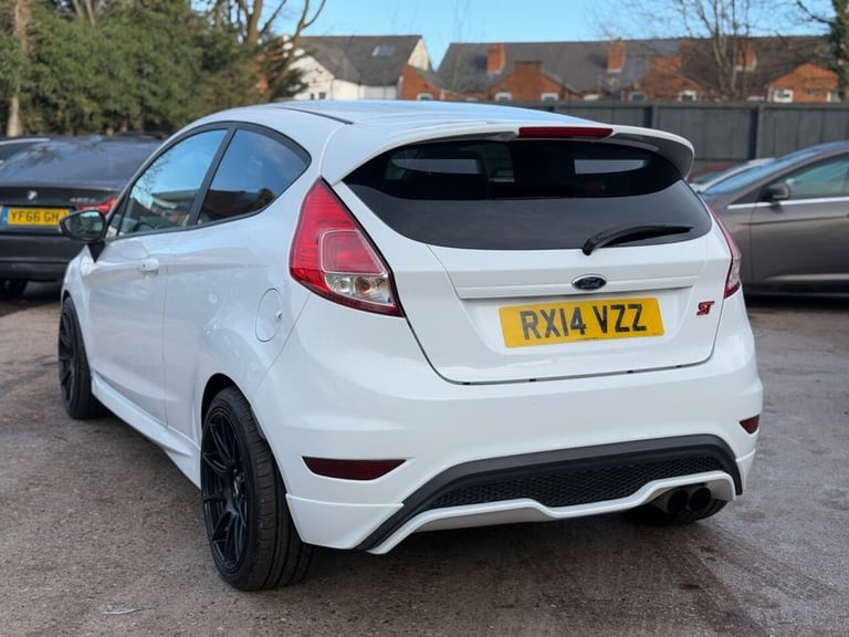 2014 Ford Fiesta 1.6 EcoBoost ST-2 3dr HATCHBACK PETROL Manual