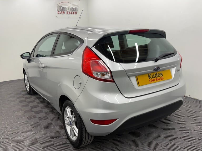 2016 Ford Fiesta 1.5 TDCi Zetec 3dr - SAT NAV - DAB - FSH HATCHBACK Diesel Manual