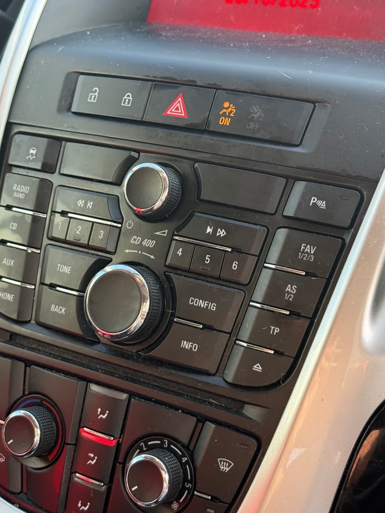 Vauxhall, ASTRA, Estate, 2012, Other, 1598 (cc), 5 doors