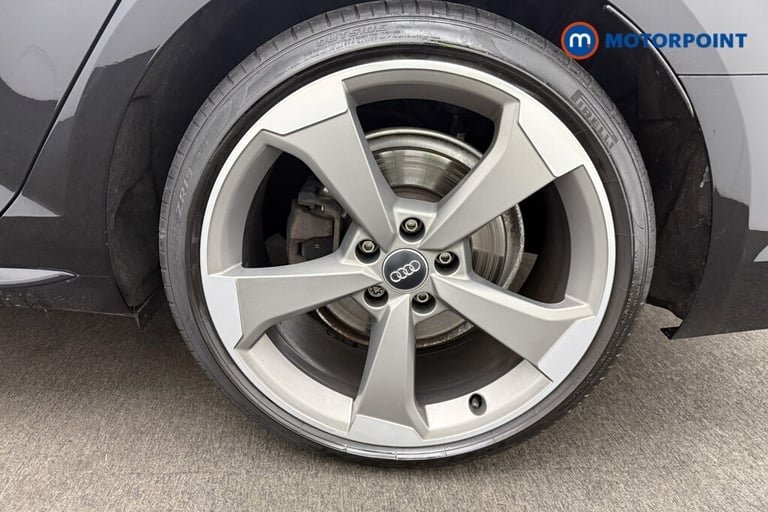 2019 Audi A4 35 TFSI Black Edition 4dr Saloon Petrol Manual