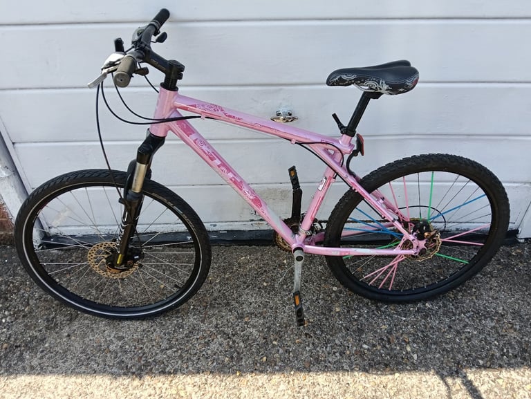 GT avalanche mountain bike, triangle rear frame,many new parts fitted 👍
