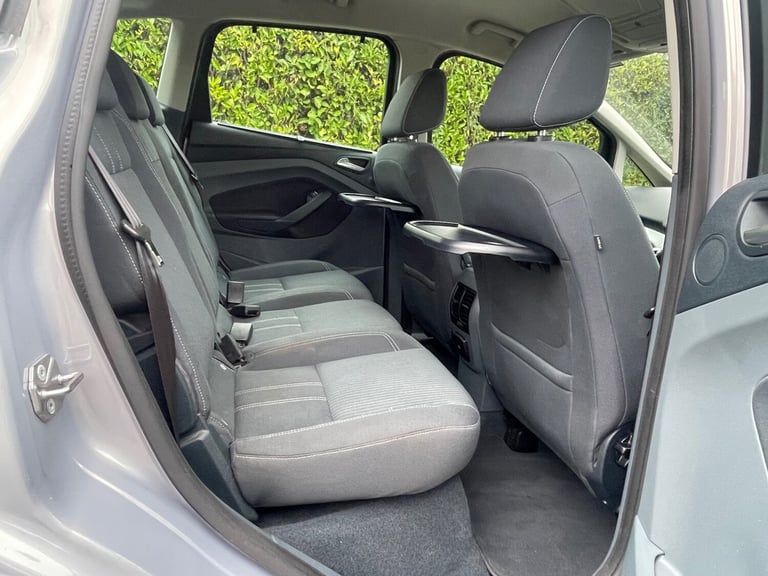 Ford C-Max Titanium 1.6TI 125BHP in Stunning Silver Metallic with Unmarked Cloth