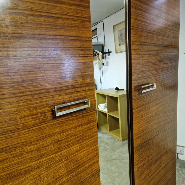 Stonehill Furniture Mid-Century Wardrobe with Mirror – 1960 Licence