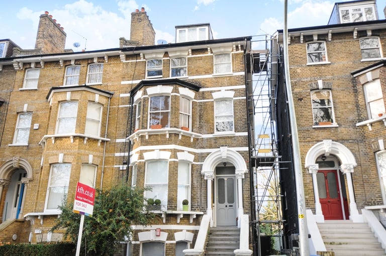 1 bed room ground floor garden flat for rent opposite Goose green Park