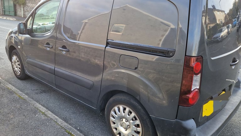 No vat Metallic gray paint £5500 ono citroen berlingo 