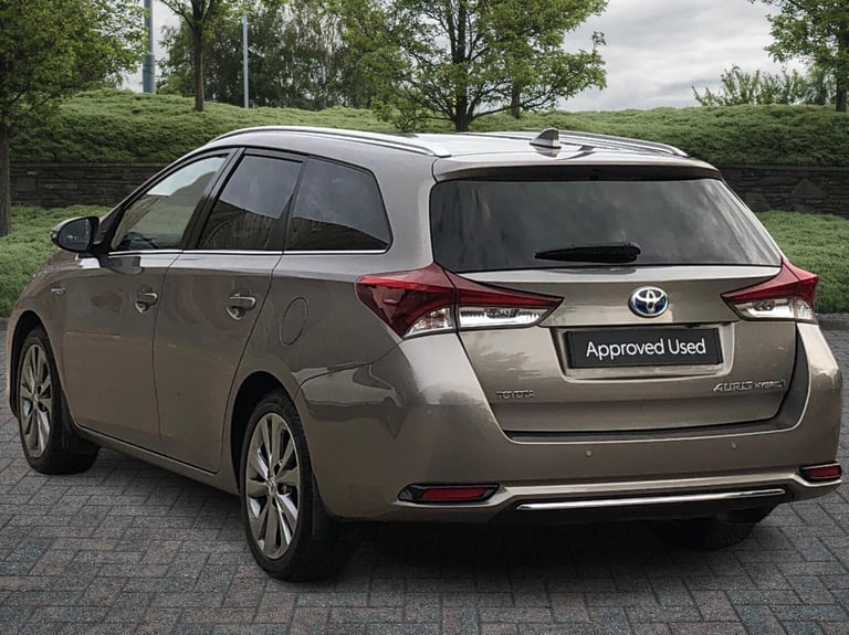 2015 Toyota Auris 1.8 Hybrid Excel TSS 5dr CVT ESTATE PETROL/ELECTRIC Automatic