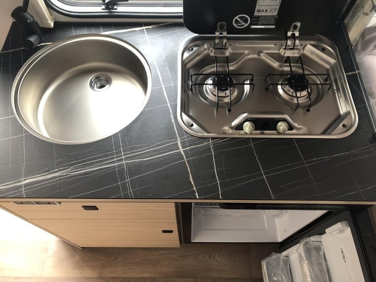 2024 ERIBA TOURING 530 BRAND NEW CARAVAN