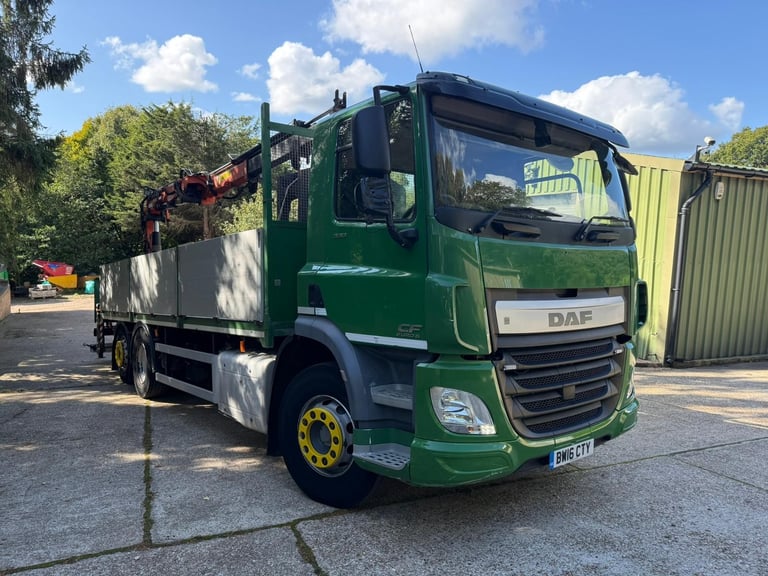Daf CF330 Rear Mounted Remote Block Grab Crane 6x2 Rear Steer Lift Axle 