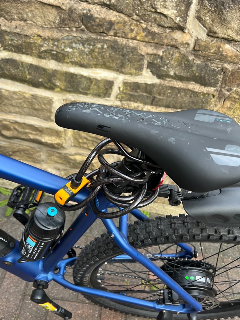 2025 Carrera Vulcan E Electric Mountain Bike Like Brand New 