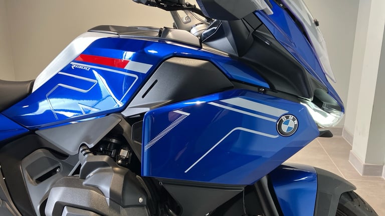 2025 BMW R1300 BMW R1300 RT LE ASA (25MY) TOURER Petrol Manual