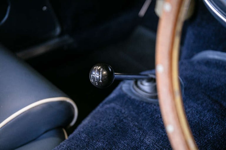 2021 Austin Healey PETROL Manual