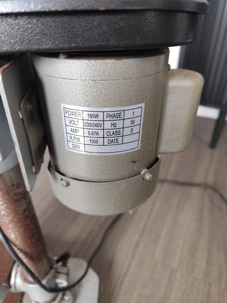 Pillar drill press