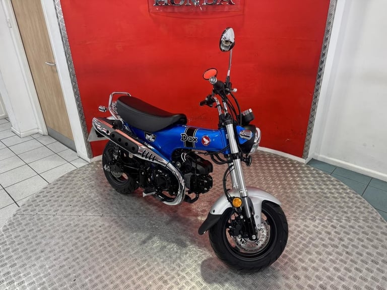 2024 '74' Honda ST125 Dax 