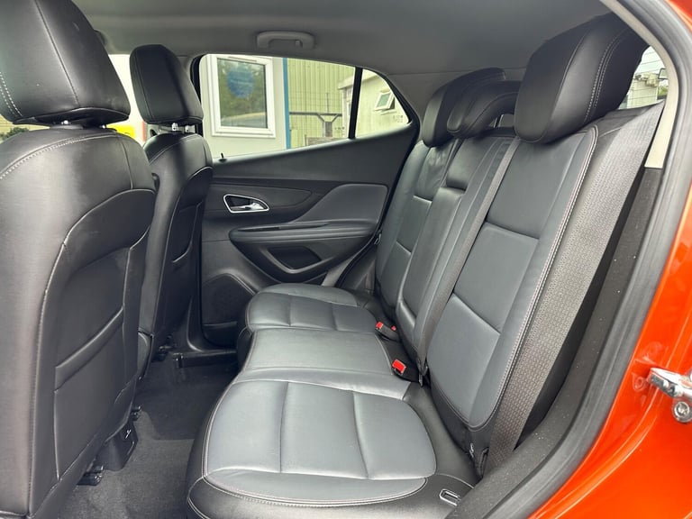 2016 Vauxhall Mokka 1.6i SE 5dr HATCHBACK PETROL Manual