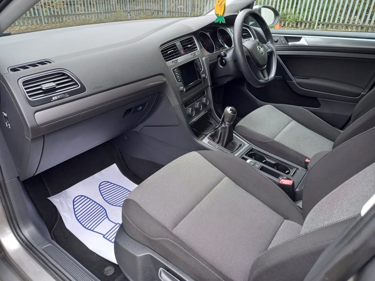 2015 Volkswagen Golf 1.6 TDI 105 S 5dr HATCHBACK Diesel Manual