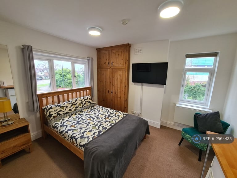 1 bedroom in Uttoxeter Road, Mickleover, Derby, DE3 (#2564433)