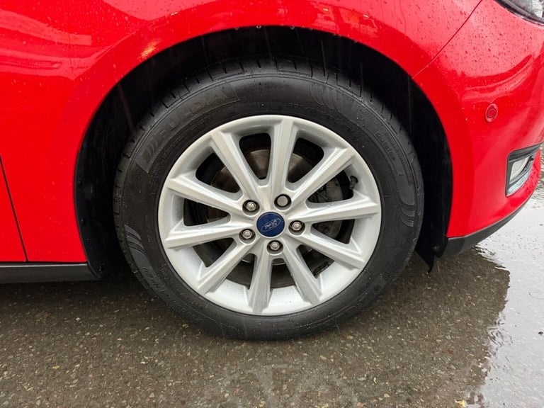2018 Ford Focus 1.0T EcoBoost Titanium Hatchback 5dr Petrol Auto Euro 6 (s/s) (125 ps) Hatchback ...