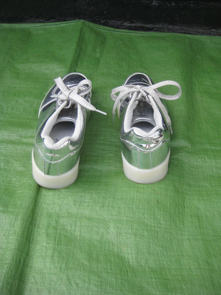 Shiny Silver EURO Size 37 Envy Sport Trainers for £4.00