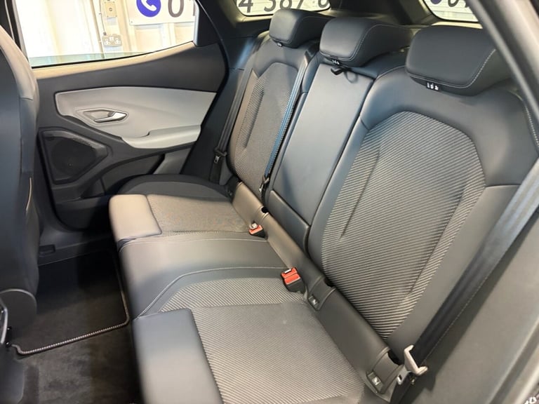 2025 74 FORD EXPLORER EXTENDED RANGE 77KWH SELECT SUV 5DR ELECTRIC AUTO (286 PS)