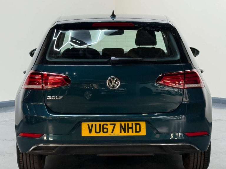 2017 Volkswagen Golf 1.6 TDI BlueMotion Tech SE Nav Euro 6 (s/s) 5dr Hatchback Diesel Manual