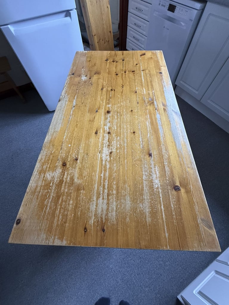 Viking Indoor Pine Dining Table and Bench Set