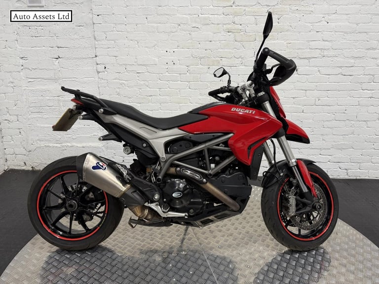 2014 Ducati Hyperstrada 821 821 Naked Petrol Manual Euro 3 (104 ps) Naked Petrol Manual