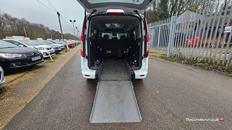 FORD GRAND TOURNEO CONNECT 1.5 TDCi Titanium 2017