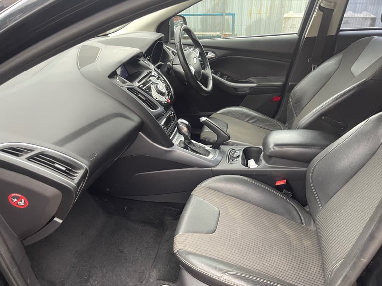 Ford, FOCUS, Estate, 2012, Semi-Auto, 1997 (cc), 5 doors