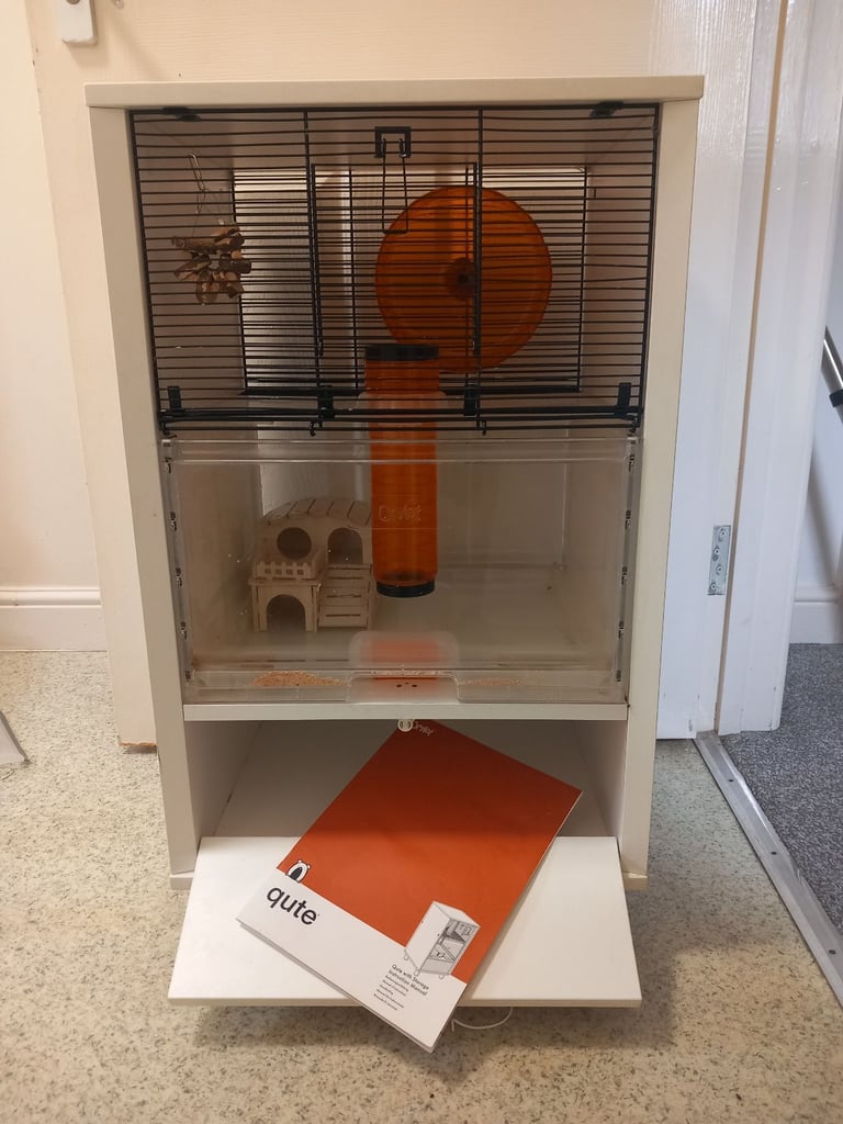 Hamster cage and accessories 