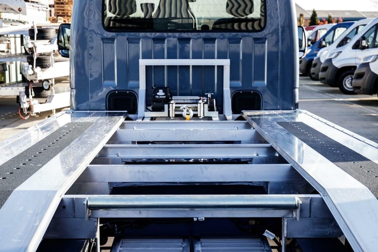 INTERSTAR MASTER RECOVERY TRUCK BODY BEAVERTAIL BODY CAR TRANSPORTER 2024