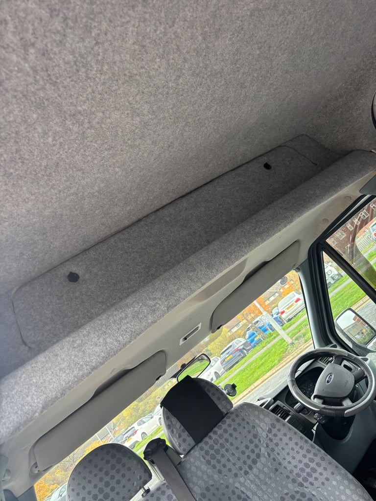 Ford, TRANSIT 140 T300 FWD, MPV, 2012, 2198 (cc), 5 doors