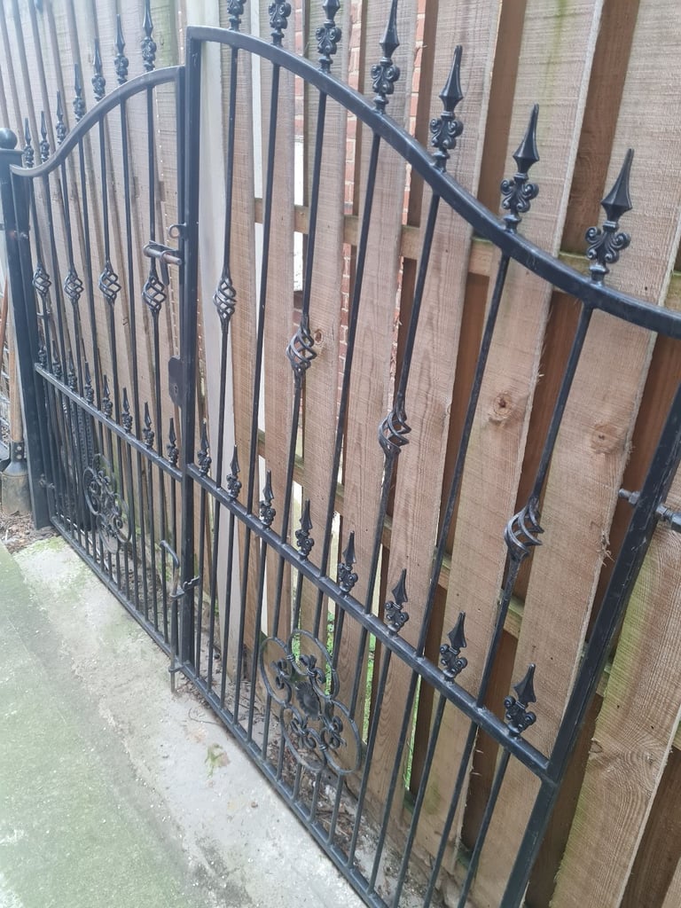 Very heavy set of iron driveway gates 
