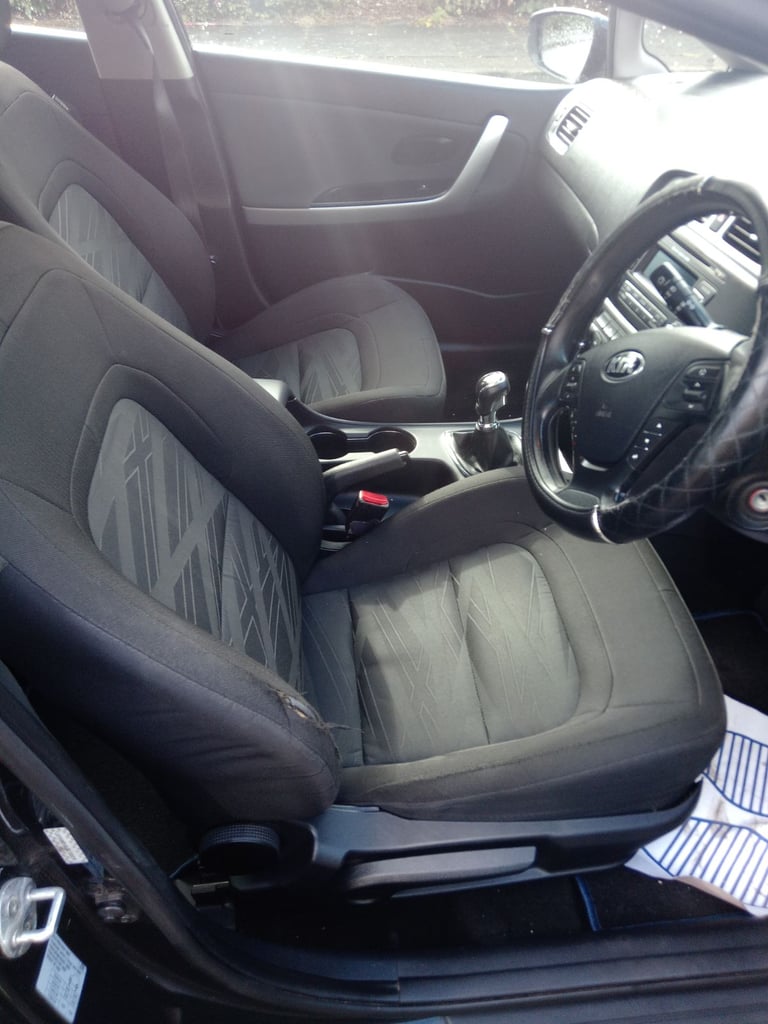 Kia, CEED, Hatchback, 2014, Manual, 1582 (cc), 5 doors