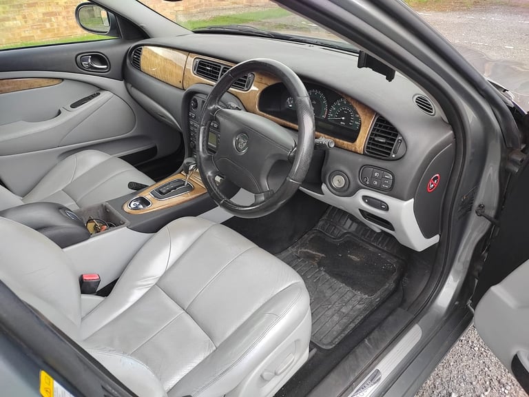 CLASSIC JAGUAR S TYPE SPORT 2.5 PETROL 2003 LONG MOT SERVICE HISTORY DRIVES PERFECTLY GOOD CONDITION