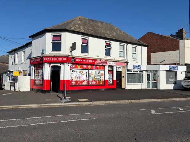 Spacious 1st Floor Office To Let - £400pcm - All Bills Included.
