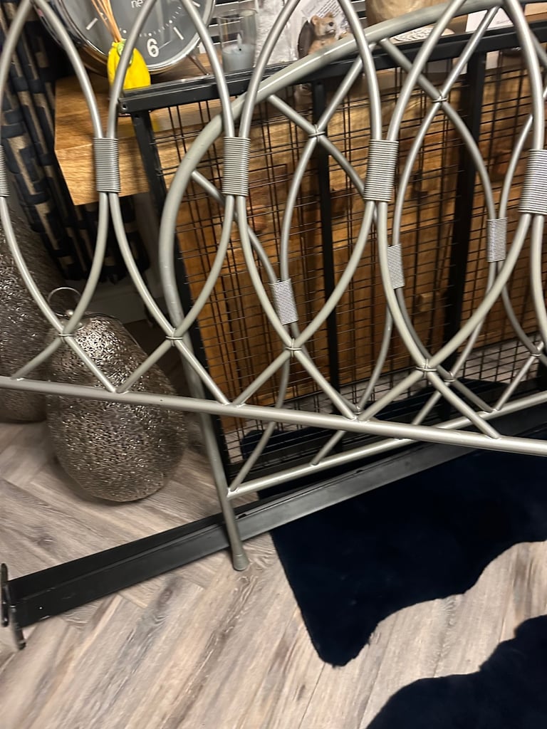 Double bed metal frame matching head board and foot board 