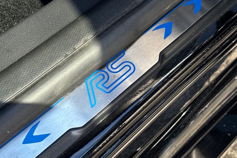 2018 Ford Focus 2.3T EcoBoost RS Hatchback 5dr Petrol Manual AWD Euro 6 (s/s) (350 ps) Hatchback ...