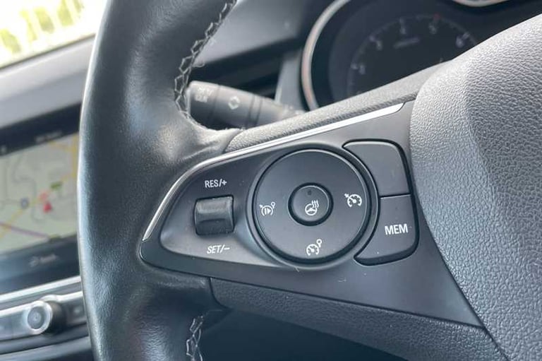 2022 Vauxhall Crossland 1.2 Turbo Ultimate SUV 5dr Petrol Manual Euro 6 (s/s) (130 ps) SUV Petrol...
