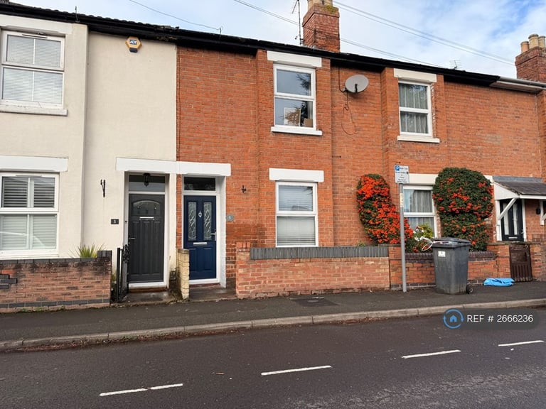 3 bedroom house in Guinea Street, Gloucester, GL1 (3 bed) (#2666236)