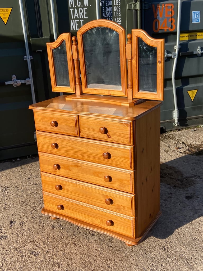 Pine chest of 4+2 drawer & Mirror 